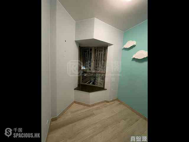 Tseung Kwan O - Tseung Kwan O Plaza Phase 1 Block 3A 04