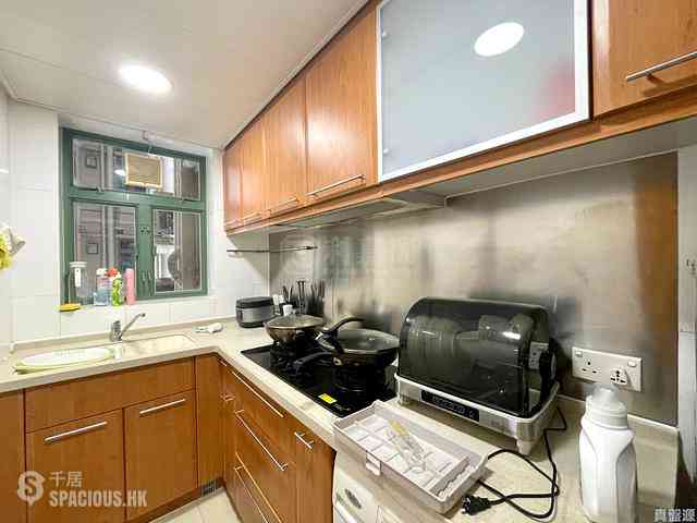 Tseung Kwan O - The Grandiose Block 2 03