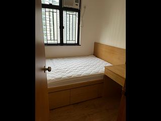 Tai Hang - Dragon Centre Block 1 05