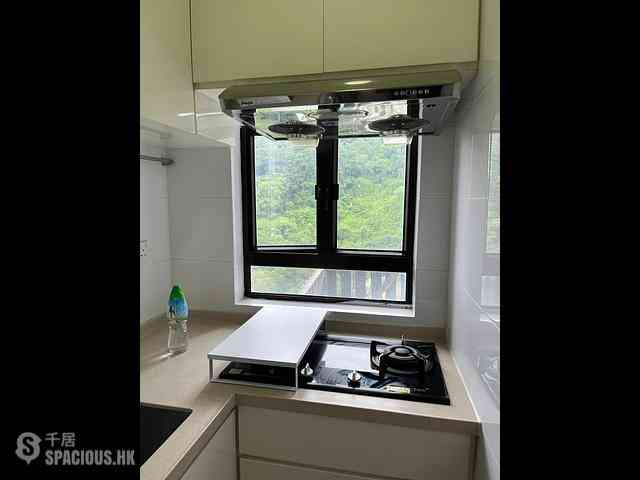 Tai Hang - Dragon Centre Block 1 06
