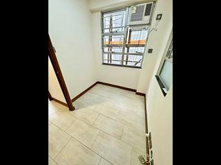 North Point - Ngan Fai Building 04