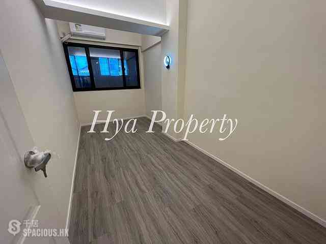 Sai Ying Pun - Fuk Shing Building 05