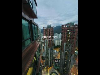 Tseung Kwan O - The Metro City Phase 3 The Metropolis 09