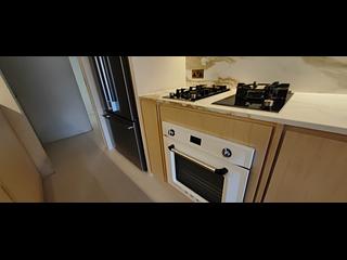 Stanley - Redhill Peninsula Site A (Phase 4) Block 10 08