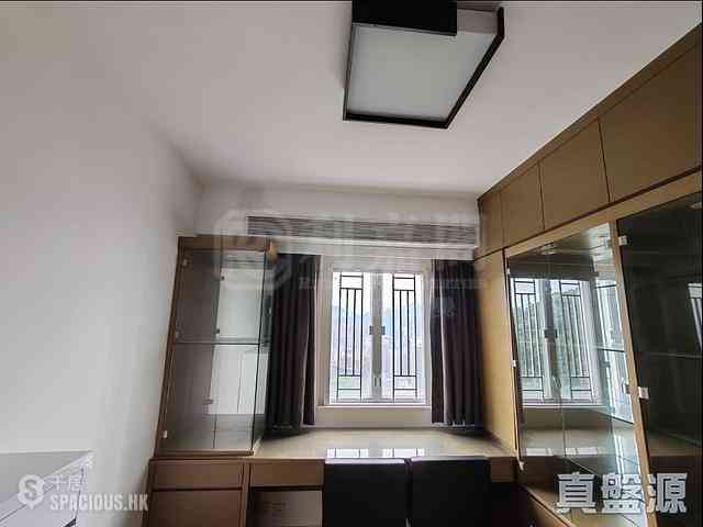 Braemar Hill - Evelyn Towers 03