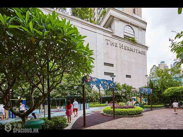 Tai Kok Tsui - The Hermitage Block 8 02