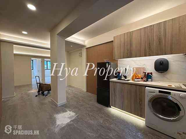 Sai Ying Pun - Fuk Shing Building 07