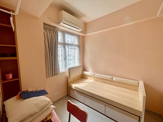 Sheung Wan - Kin Tye Lung Building 05