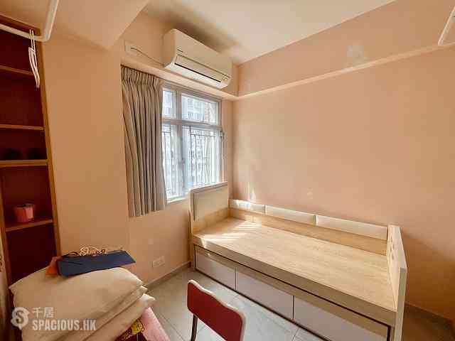 Sheung Wan - Kin Tye Lung Building 05