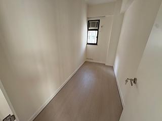 Mid Levels West - Greenland Gardens Block A 02