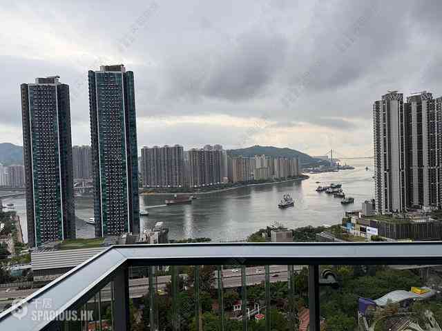 Tsuen Wan - The Dynasty Block 2 01