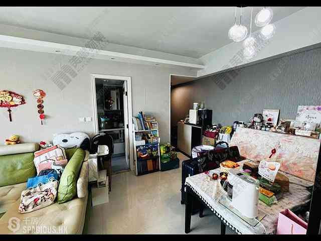 Kwai Chung - The Rise 02
