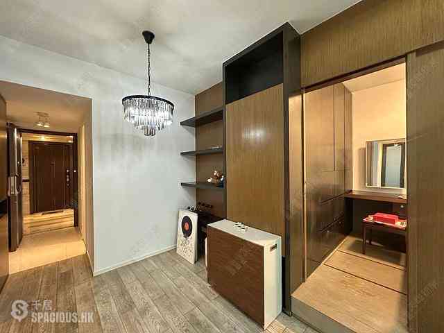 Kwai Chung - The Rise 02