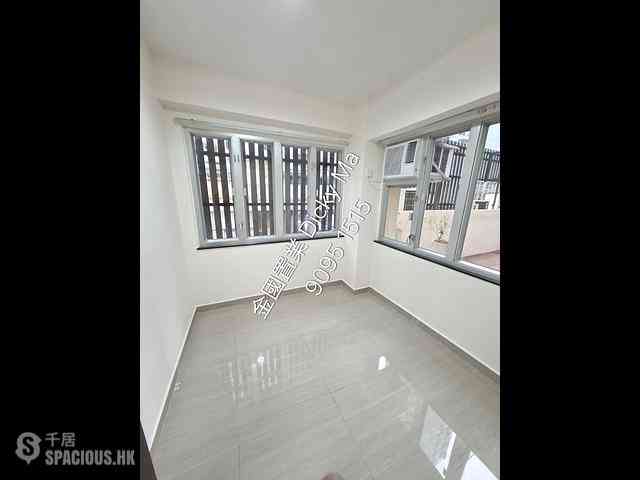 Jordan - Wai Yip Building 09