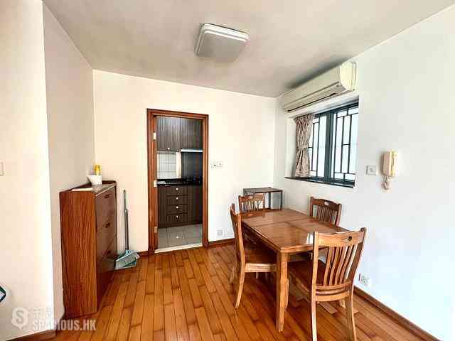 Tung Chung - Seaview Crescent Block 2 02