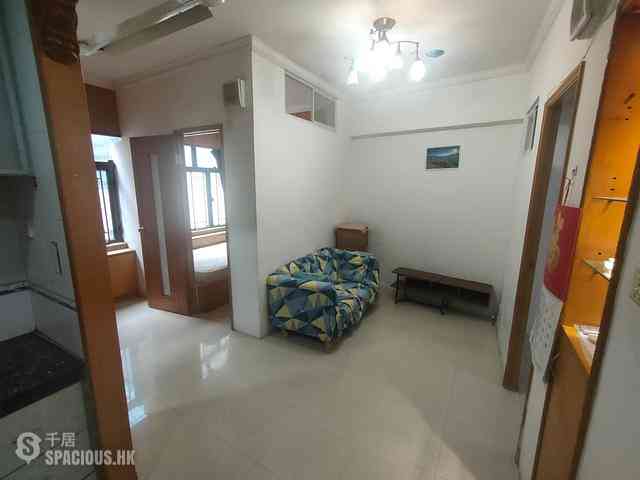 Wan Chai - Lap Hing Building 03