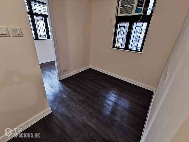 Wan Chai - Wing Tak Building Block C 01