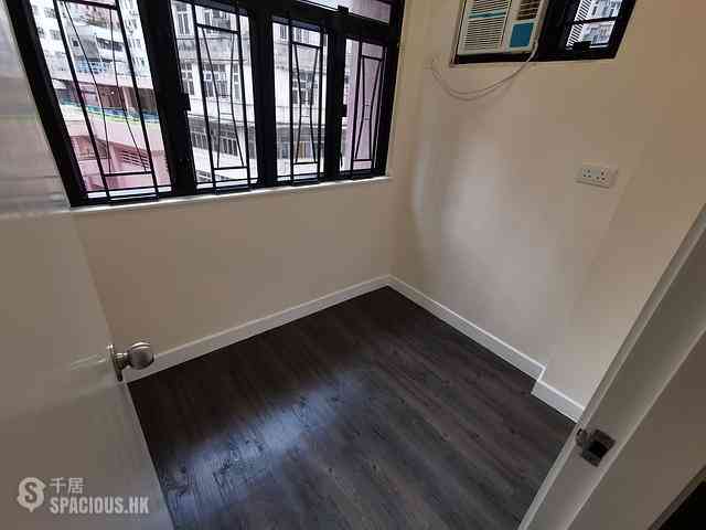 Wan Chai - Wing Tak Building Block C 07