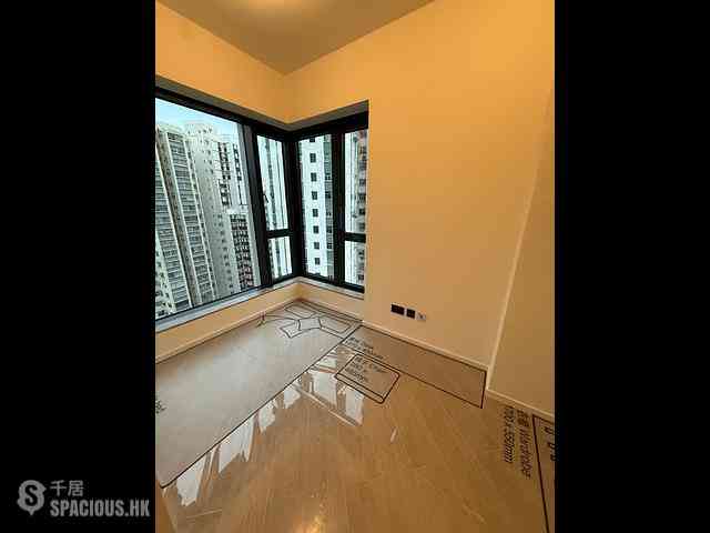 Shau Kei Wan - Oria 04