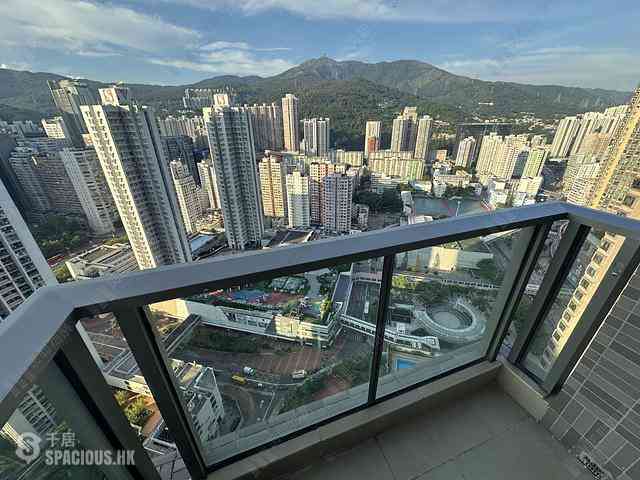 Tsuen Wan - Parc City Block 7 01
