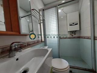 Sai Ying Pun - Yin Tak Building 05