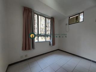 Sai Ying Pun - Yin Tak Building 06