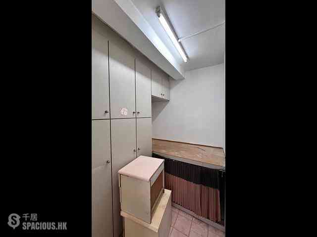 Kowloon Tong - Beverly Villas Block 7 10