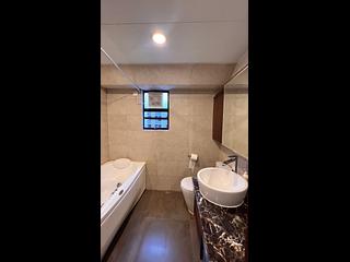 Kowloon Tong - Beverly Villas Block 7 19