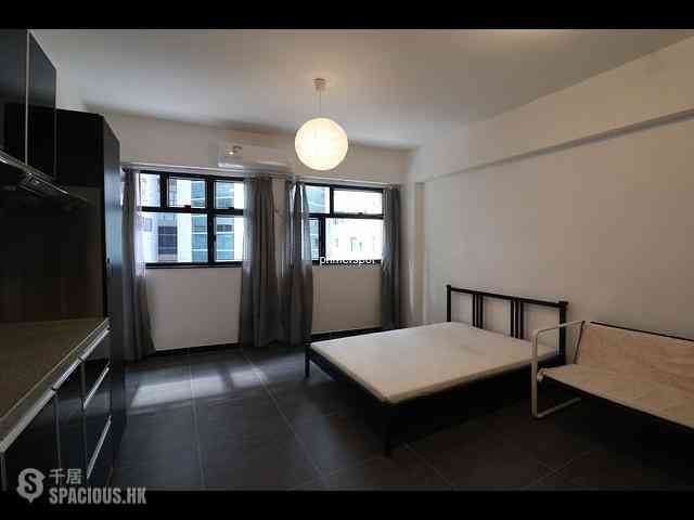 Wan Chai - 168, Queen's Road East 01
