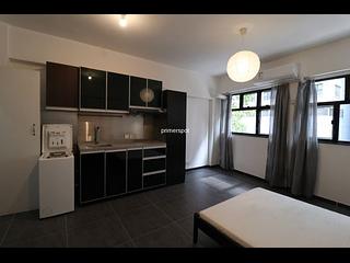 Wan Chai - 168, Queen's Road East 02