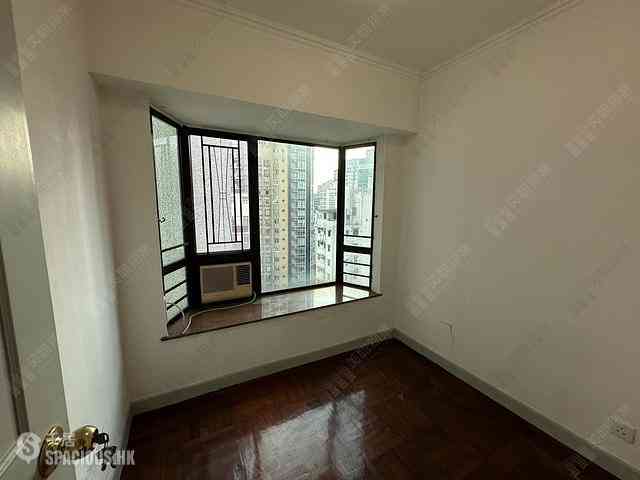 Wan Chai - Hundred City Centre 09