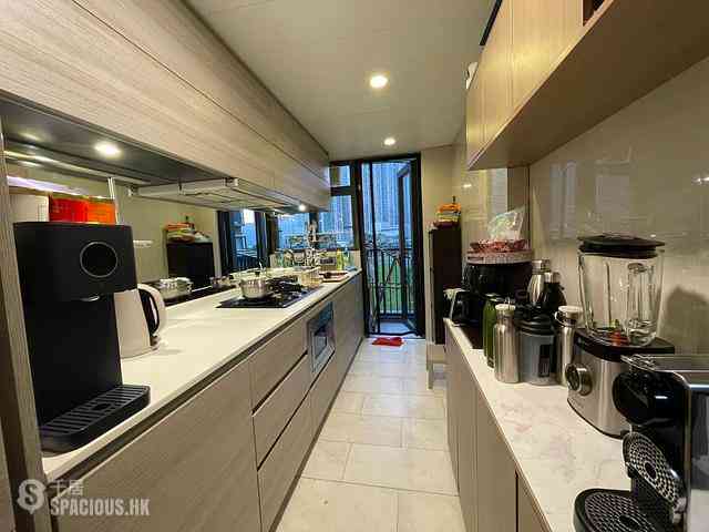 Tung Chung - The Visionary Tower 3 04