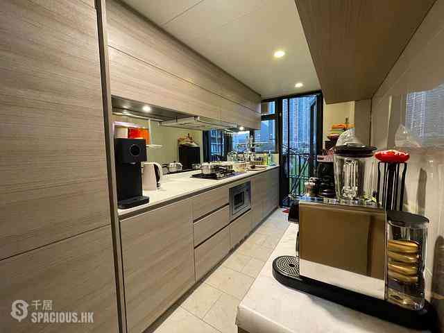 Tung Chung - The Visionary Tower 3 06