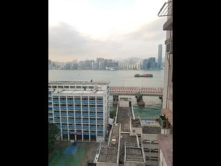 North Point - Seaview Building 02