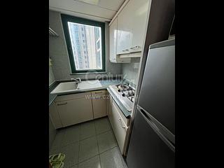 Kennedy Town - University Heights 05