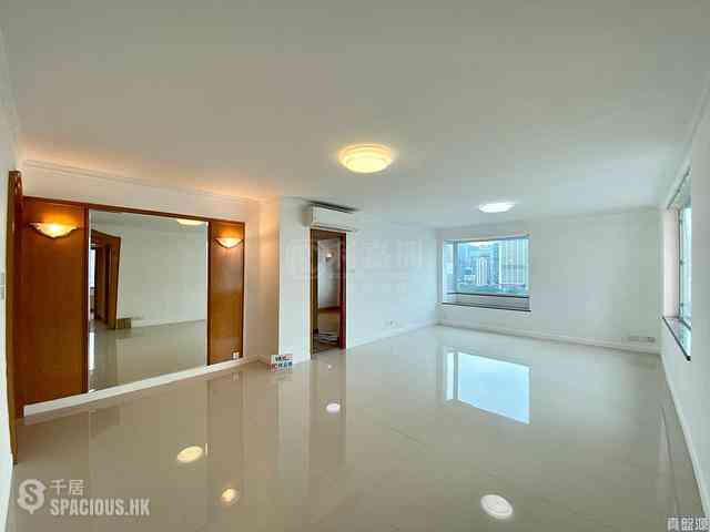 Causeway Bay - Victoria Centre Block 2 01