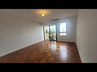 Braemar Hill - Wilshire Towers Block C 03