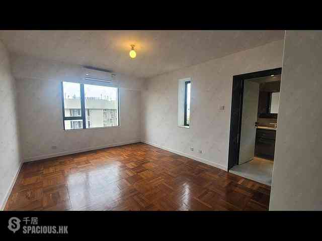 Braemar Hill - Wilshire Towers Block C 04