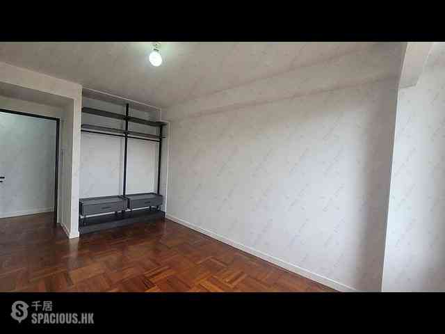 Braemar Hill - Wilshire Towers Block C 07
