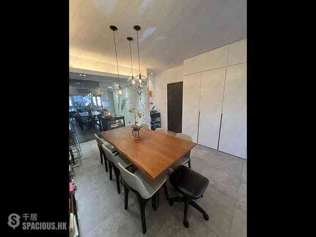 Braemar Hill - Hilltop Mansion Block G-H 15