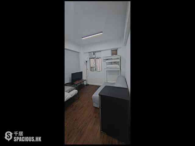 Sheung Wan - 119, Wing Lok Street 04