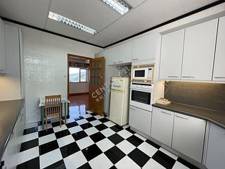 Clear Water Bay - Bayview Apartments 08