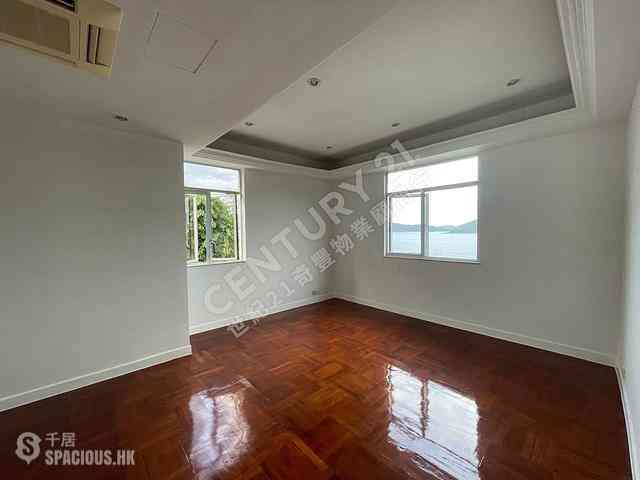 Clear Water Bay - Bayview Apartments 10