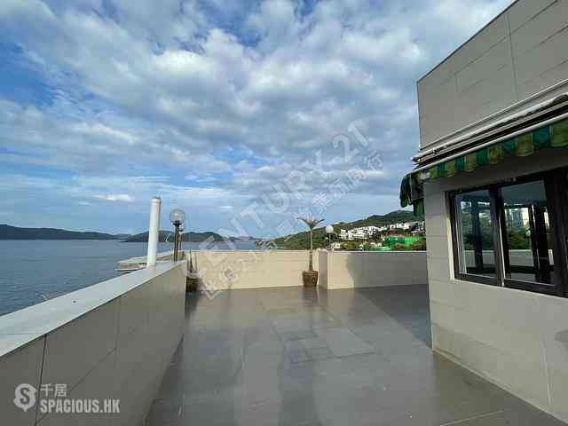 Clear Water Bay - Bayview Apartments 02