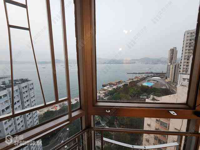 Kennedy Town - Harbour View Garden Block 1 01