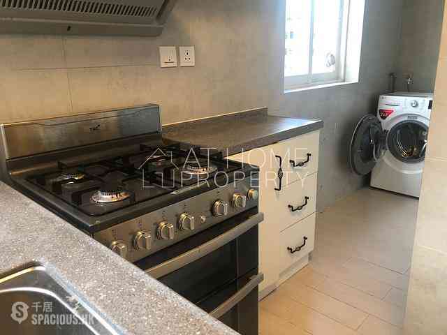 Sai Ying Pun - Good View Court 07
