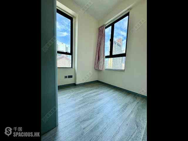 Sai Ying Pun - Elite Court 04