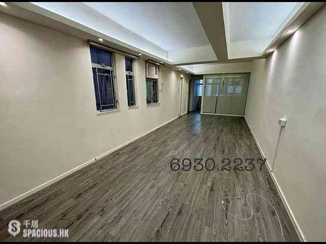 Soho - Tai Shing Building 02