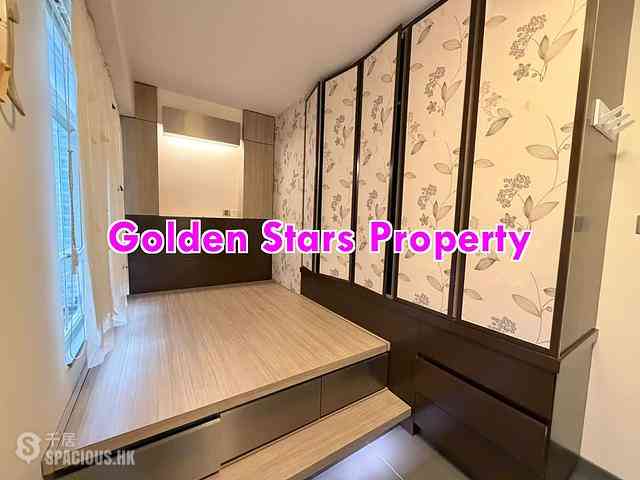 Sai Ying Pun - Yuk Ming Towers 03