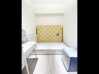 Wan Chai - Cheong Hong Mansion 02